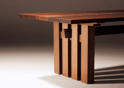 Ippongi Kiori Dining Table