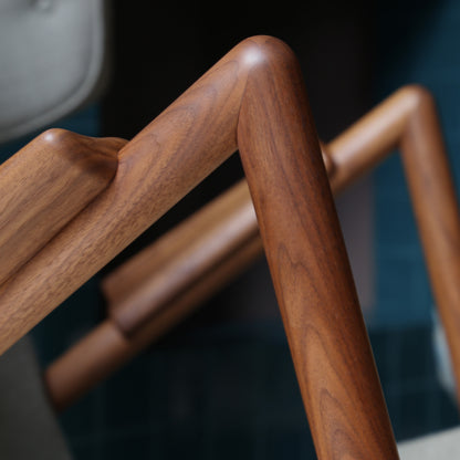 Grasshopper Chair
