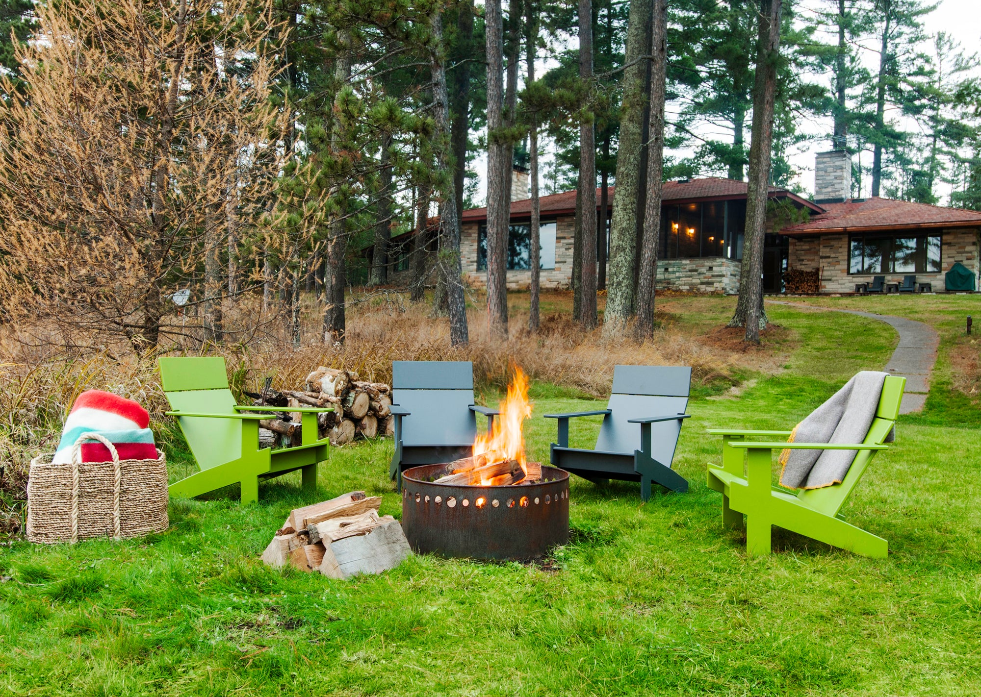 Lollygagger Lounge Chair