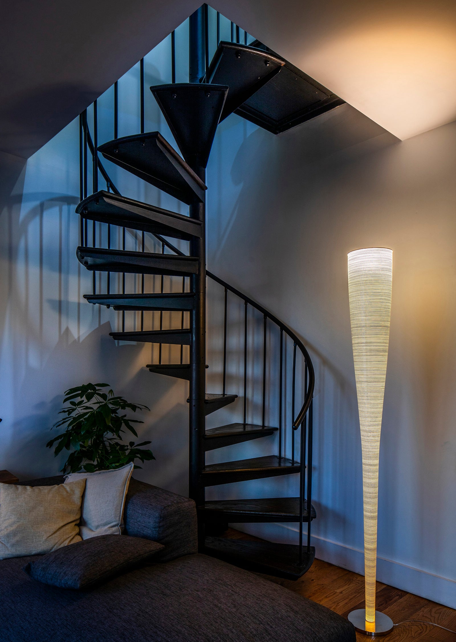 Mite Floor Lamp