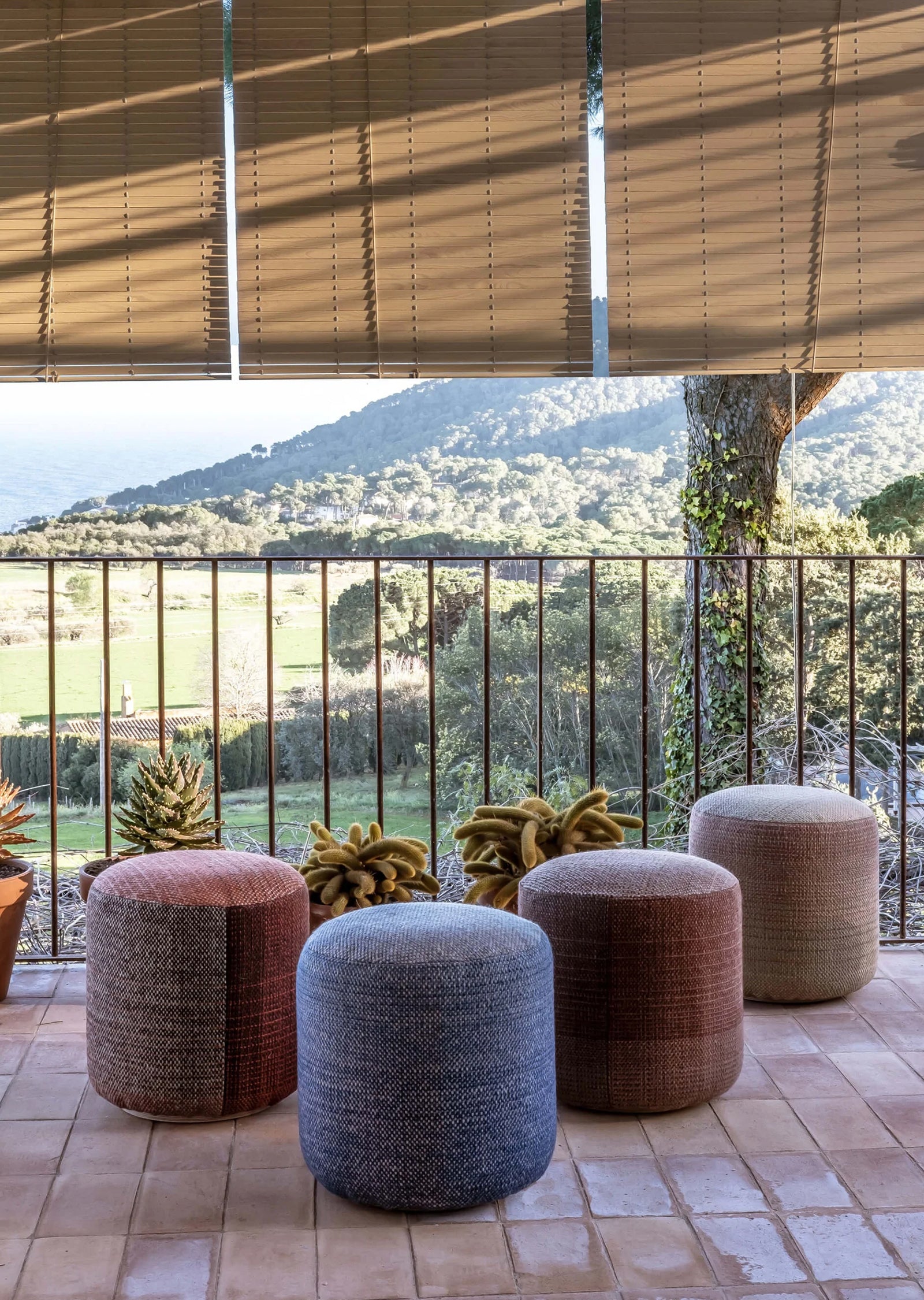 Shade Pouf — Indoor/Outdoor