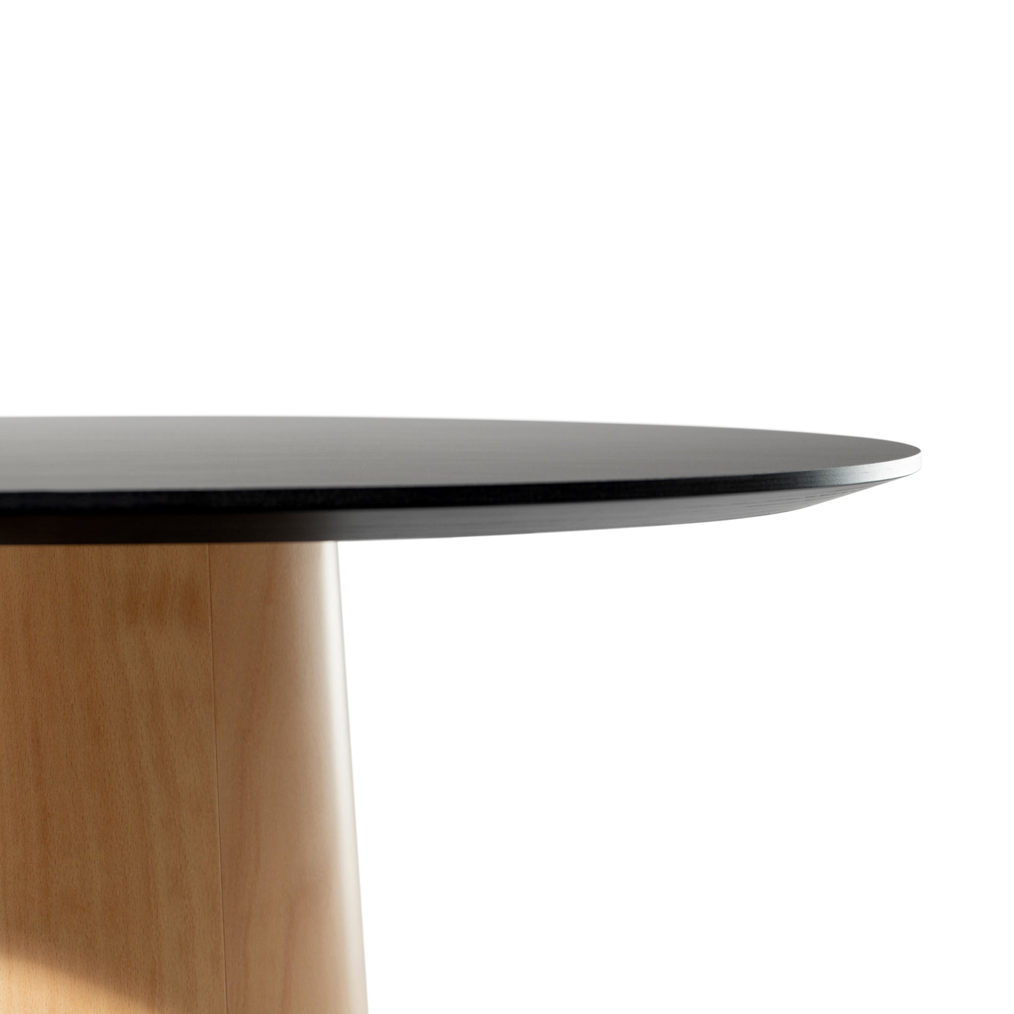 P.O.V. 463 Bar Table