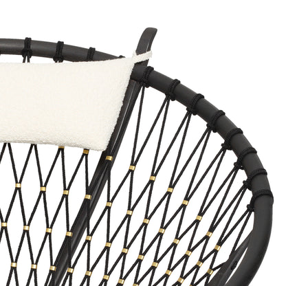 PP130 Circle Chair
