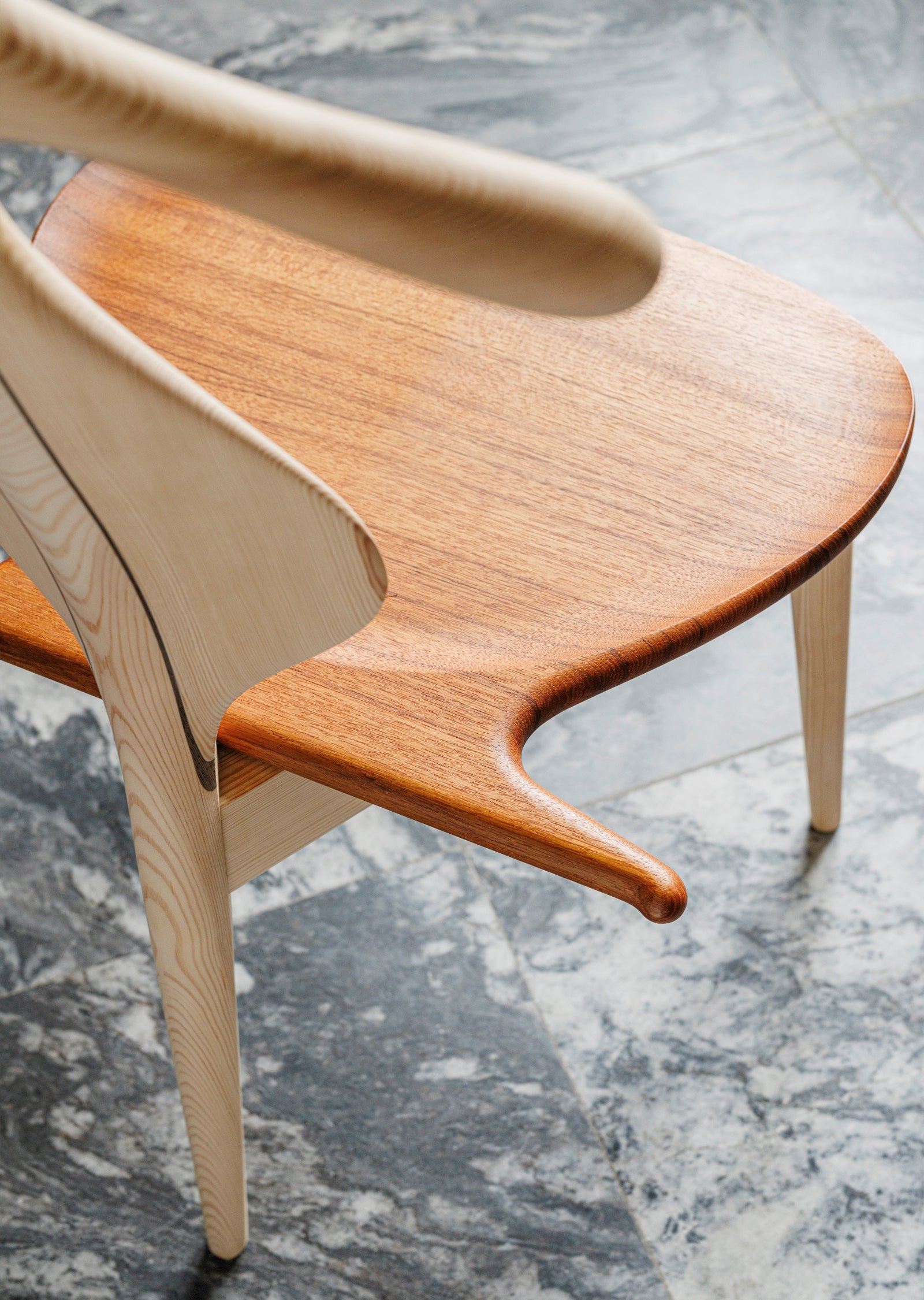 PP250 Valet Chair by Hans J. Wegner — Rarify