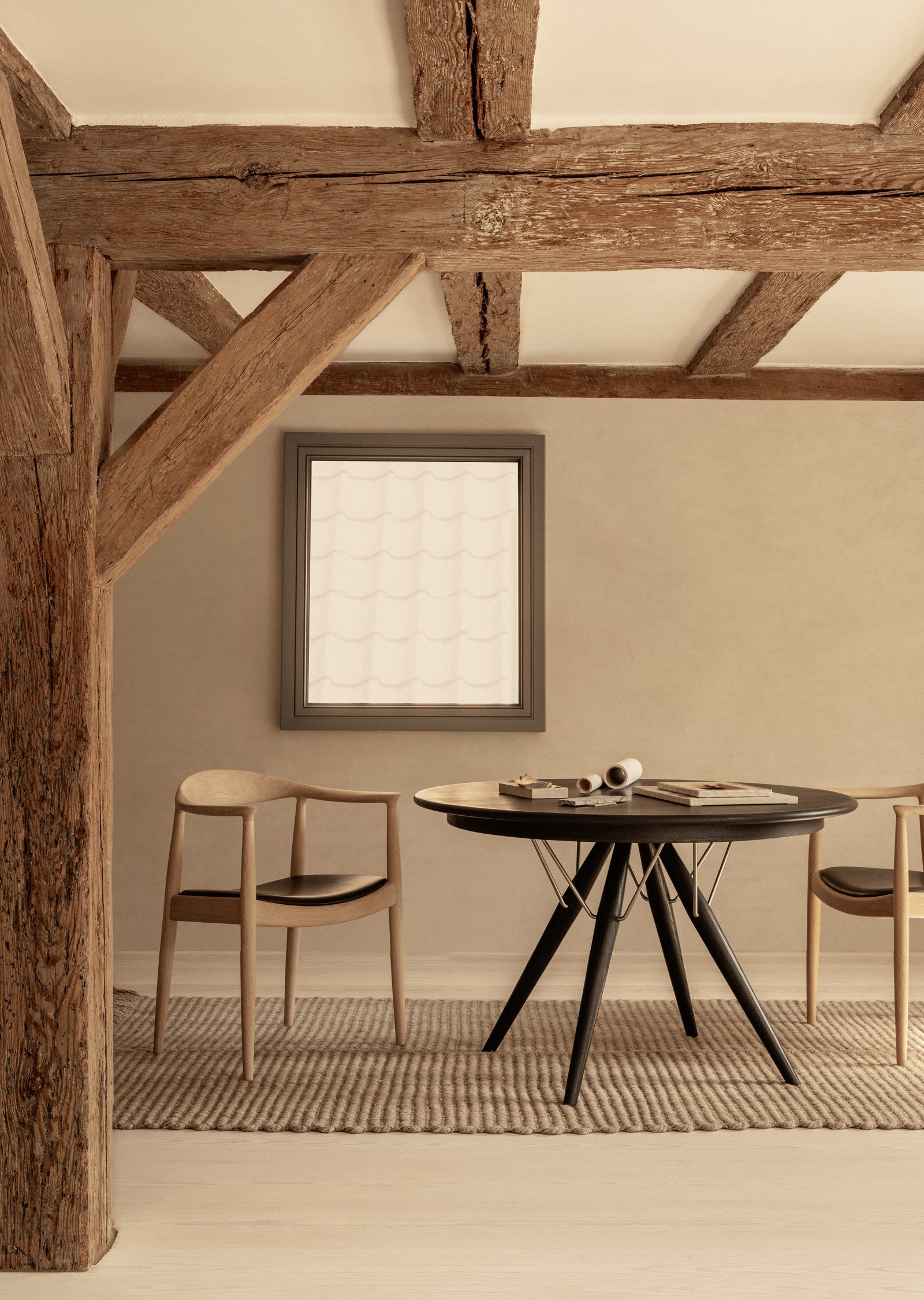 PP503 Round Chair