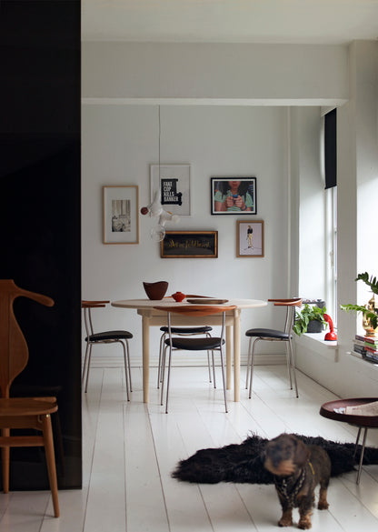 PP701 Minimal Chair — Set of 2