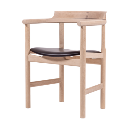 PP52 Captain's Chair — Upholstered