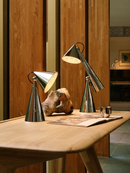 Pose Portable Lamp