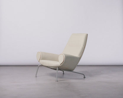 Wegner Queen Lounge Chair