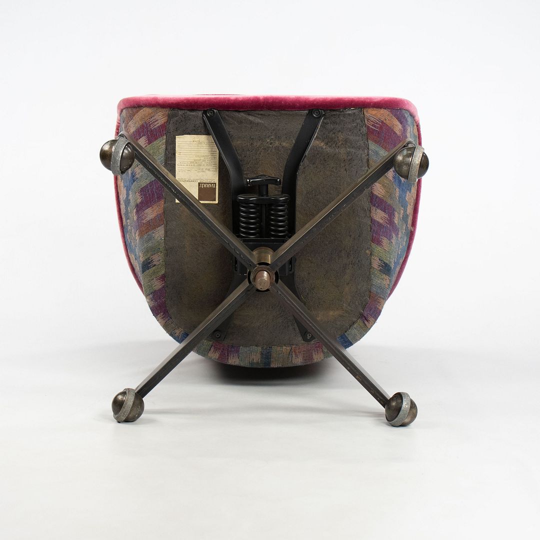 Bucket Desk Chair