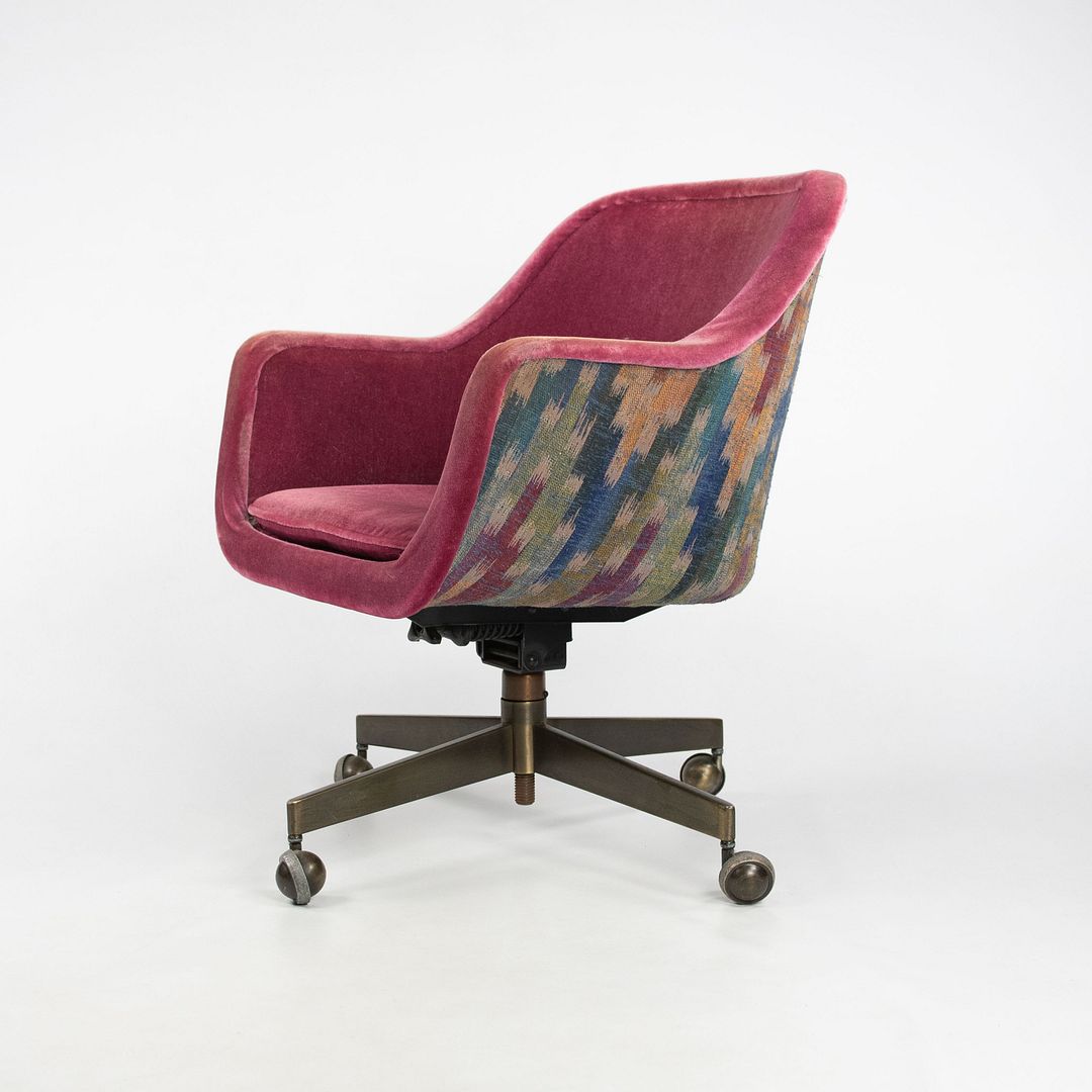 Bucket Desk Chair