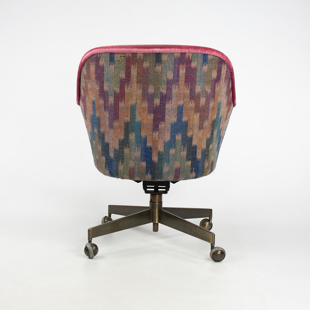 Bucket Desk Chair