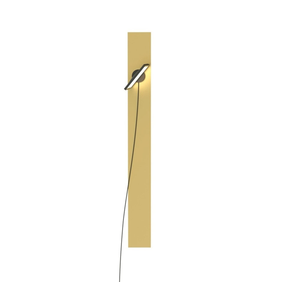 Piazza Linear Magnetic Wall Lamp