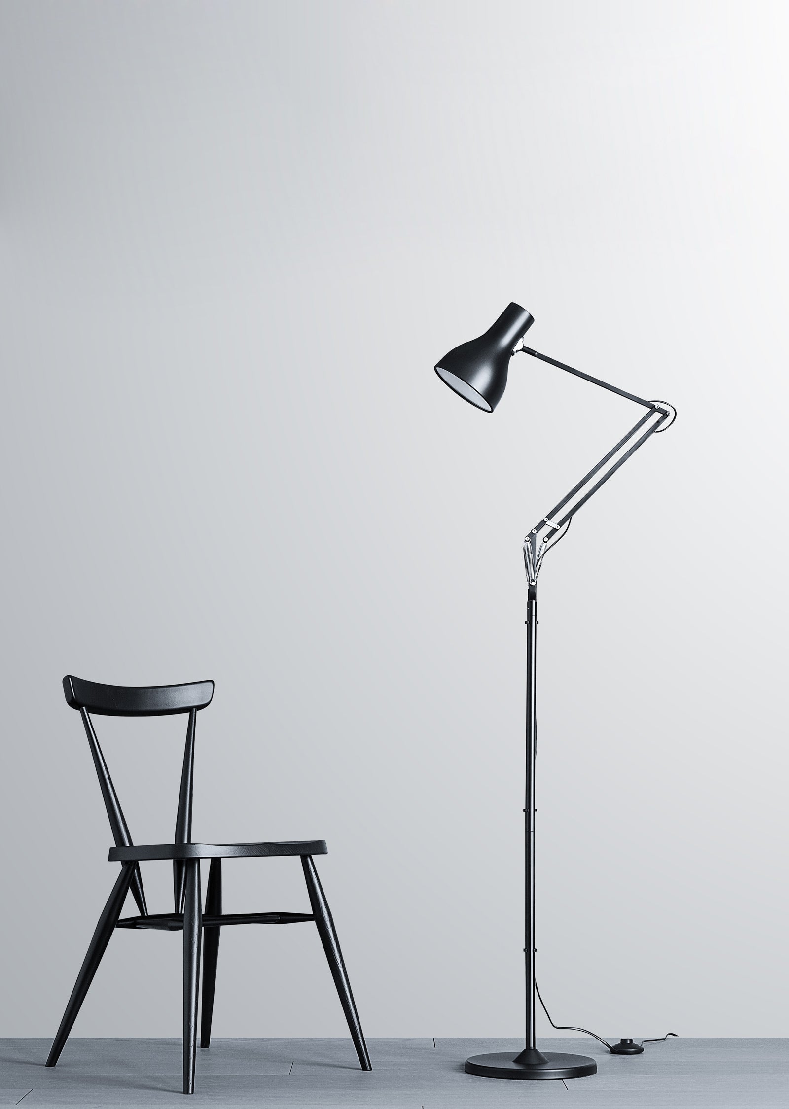 Type 75 Floor Lamp