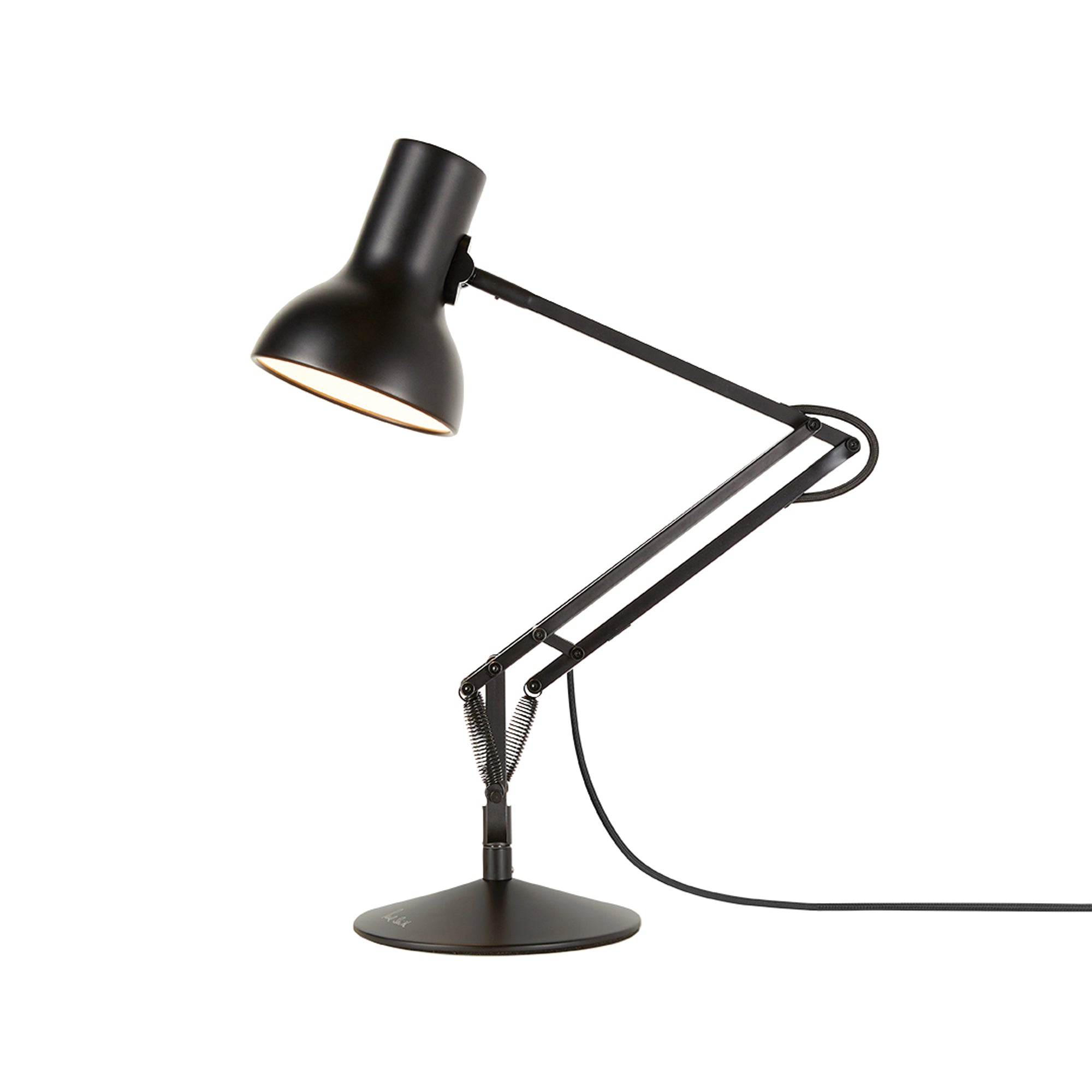 Type 75 Desk Lamp