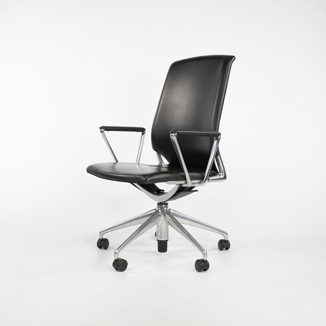 Meda Desk Chair