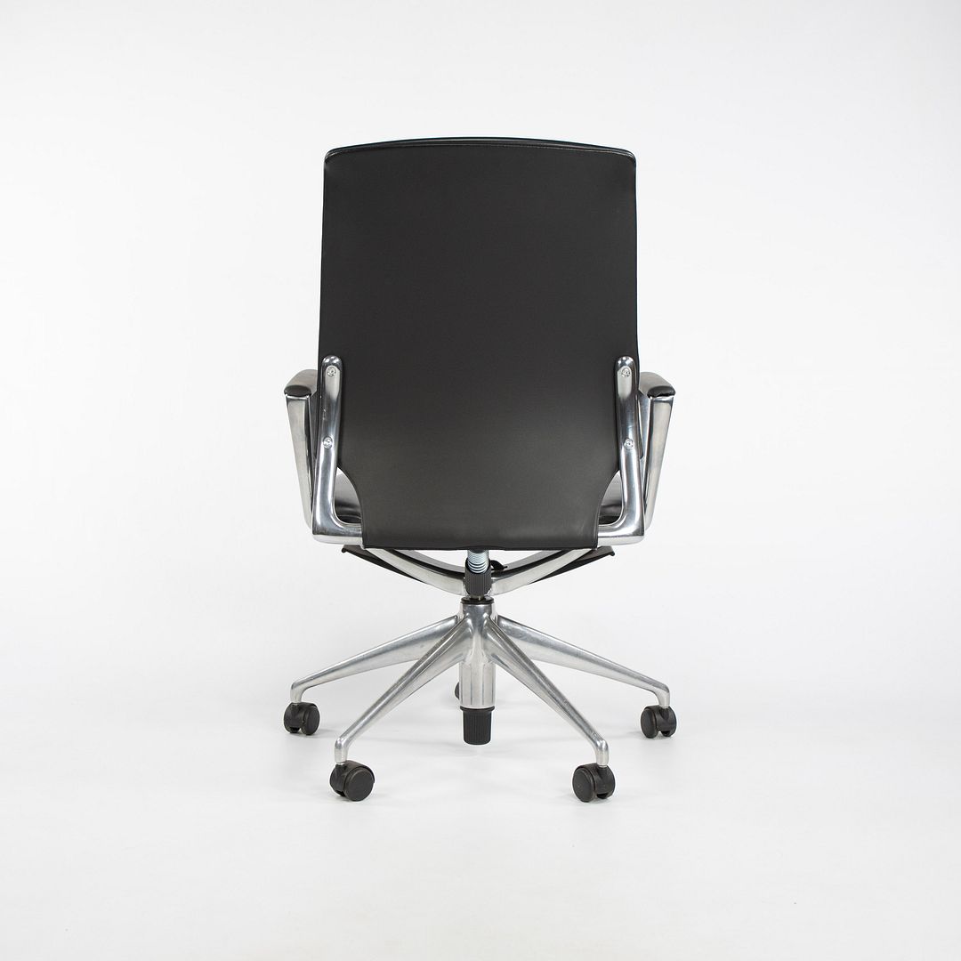 Meda Desk Chair