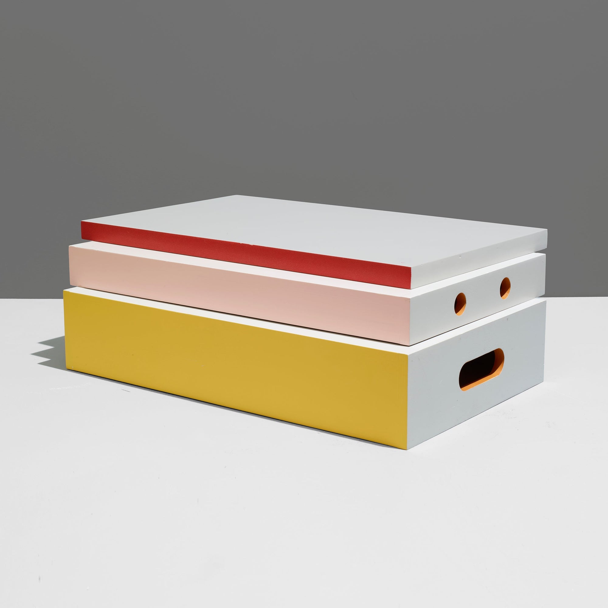 The Apple Box — a family of 4