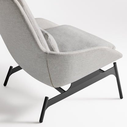 Field Lounge Chair