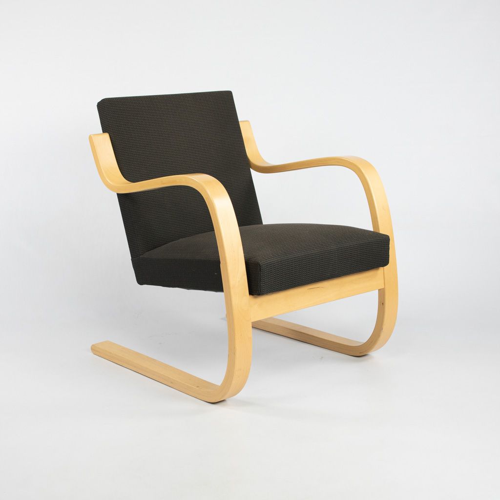 Model 402 Chairs