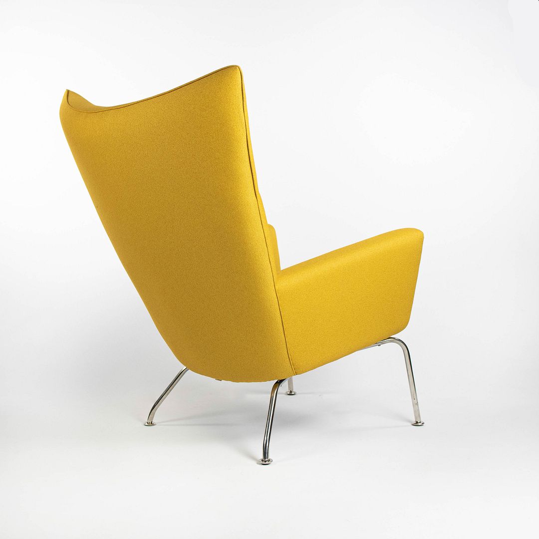 Model CH445 Wing Lounge Chair