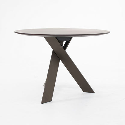 Ekko Dining Table