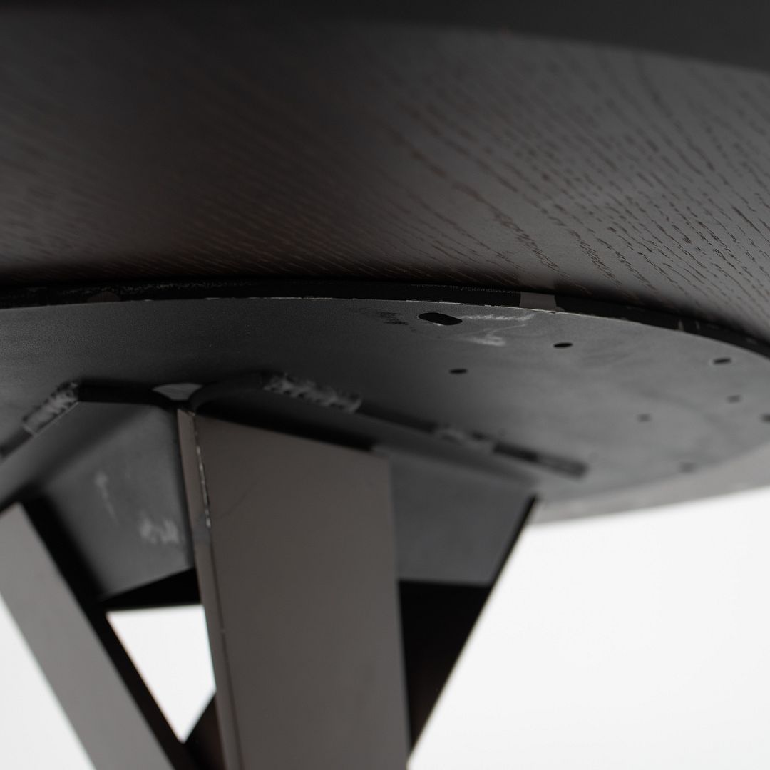 Ekko Dining Table