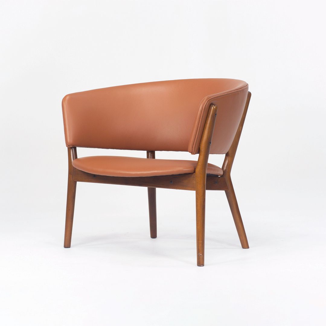 ND83 Lounge Chair