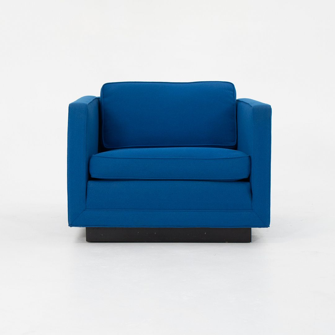 1051C Pfister Lounge Chair