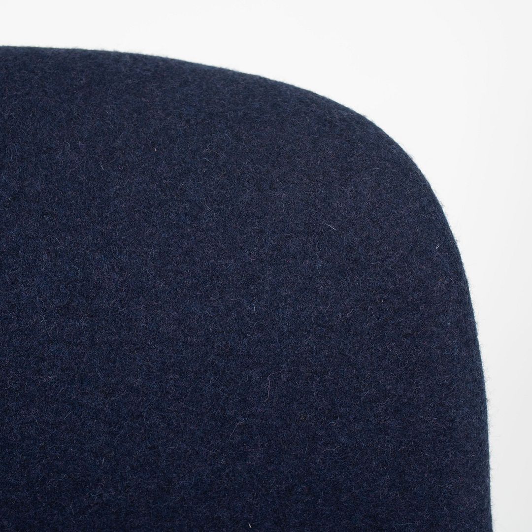 Neu 10 Upholstered Swivel Chair