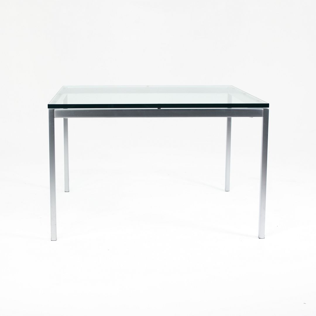 2515T Square End Table