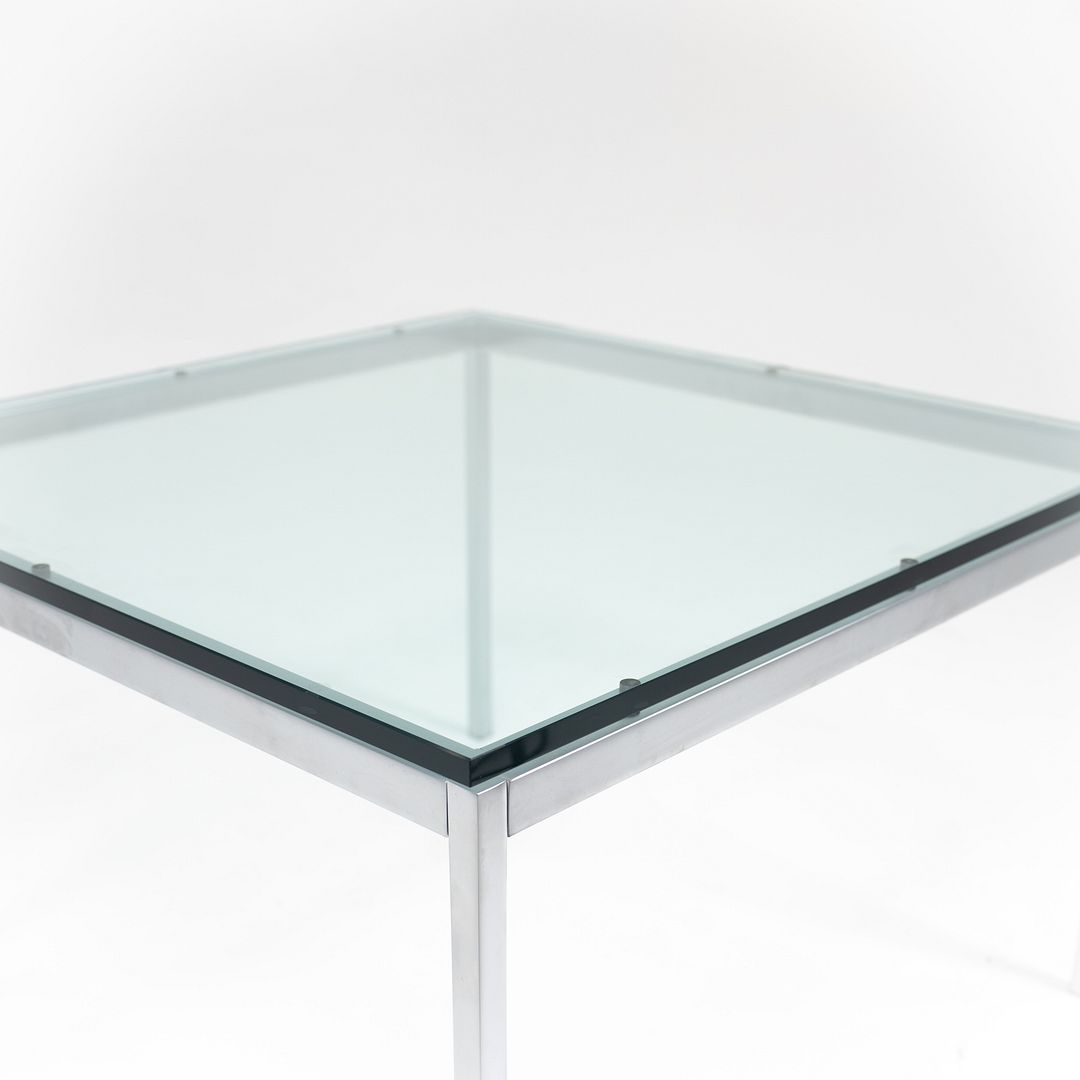 2515T Square End Table