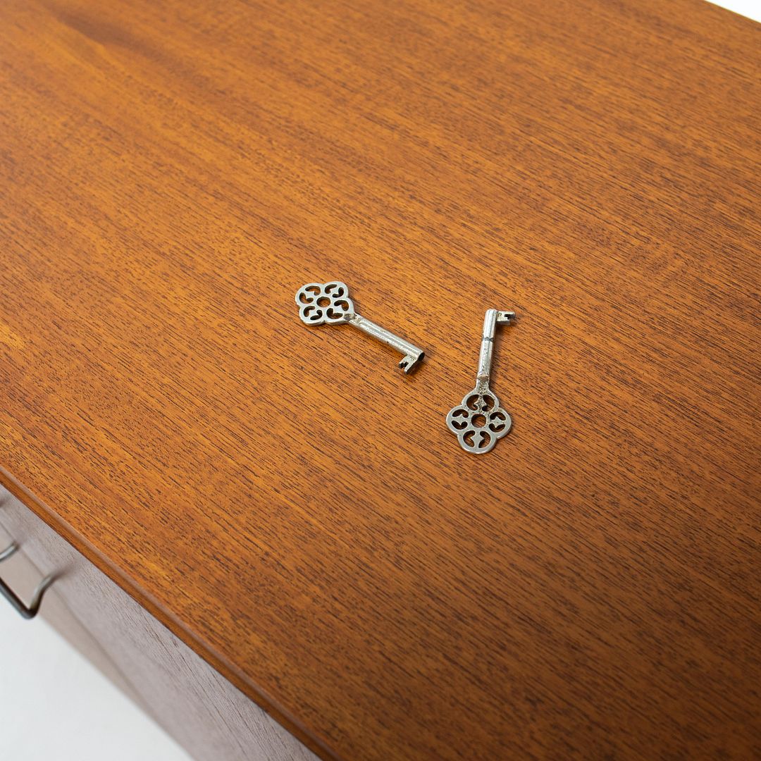 Made to Measure Cabinet