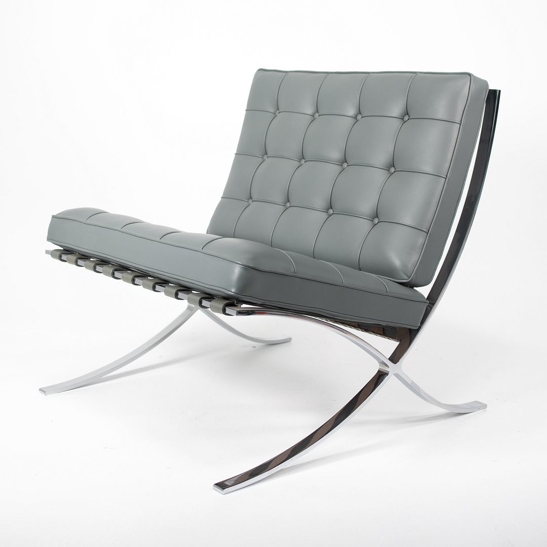 250L Barcelona Chair