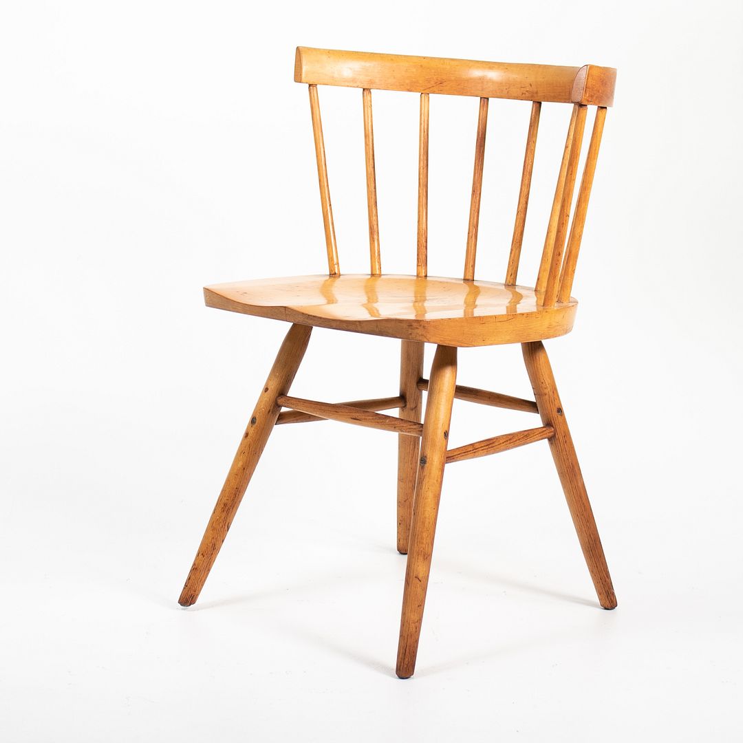N19 Straight Chairs