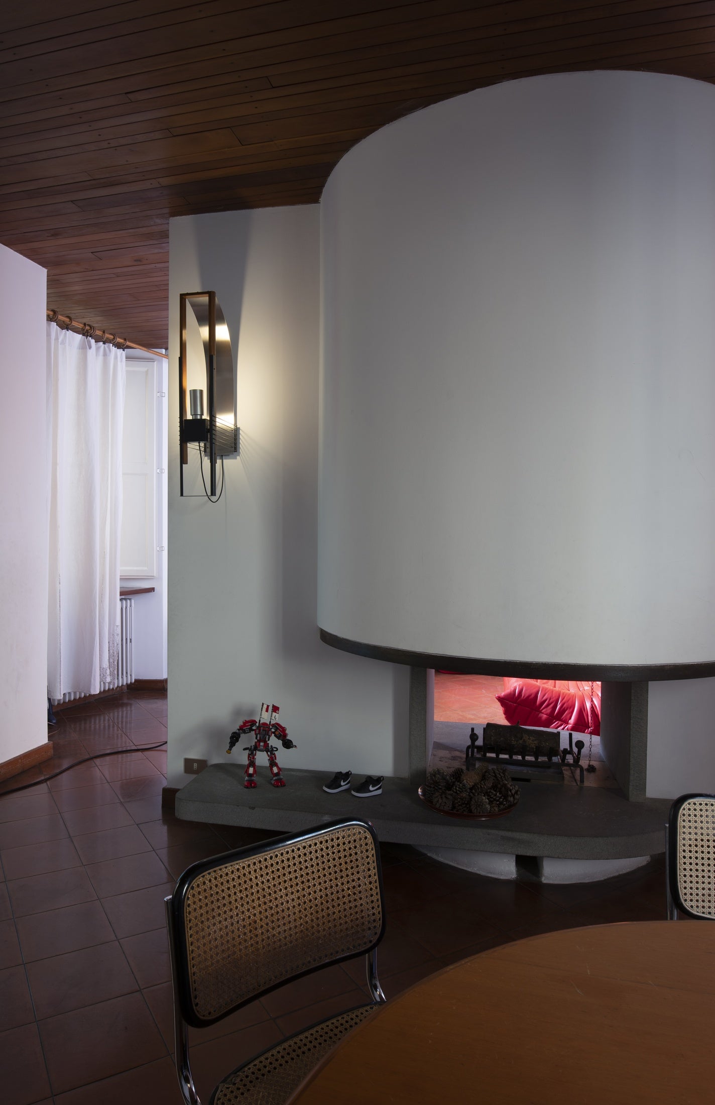 Marx Wall Lamp