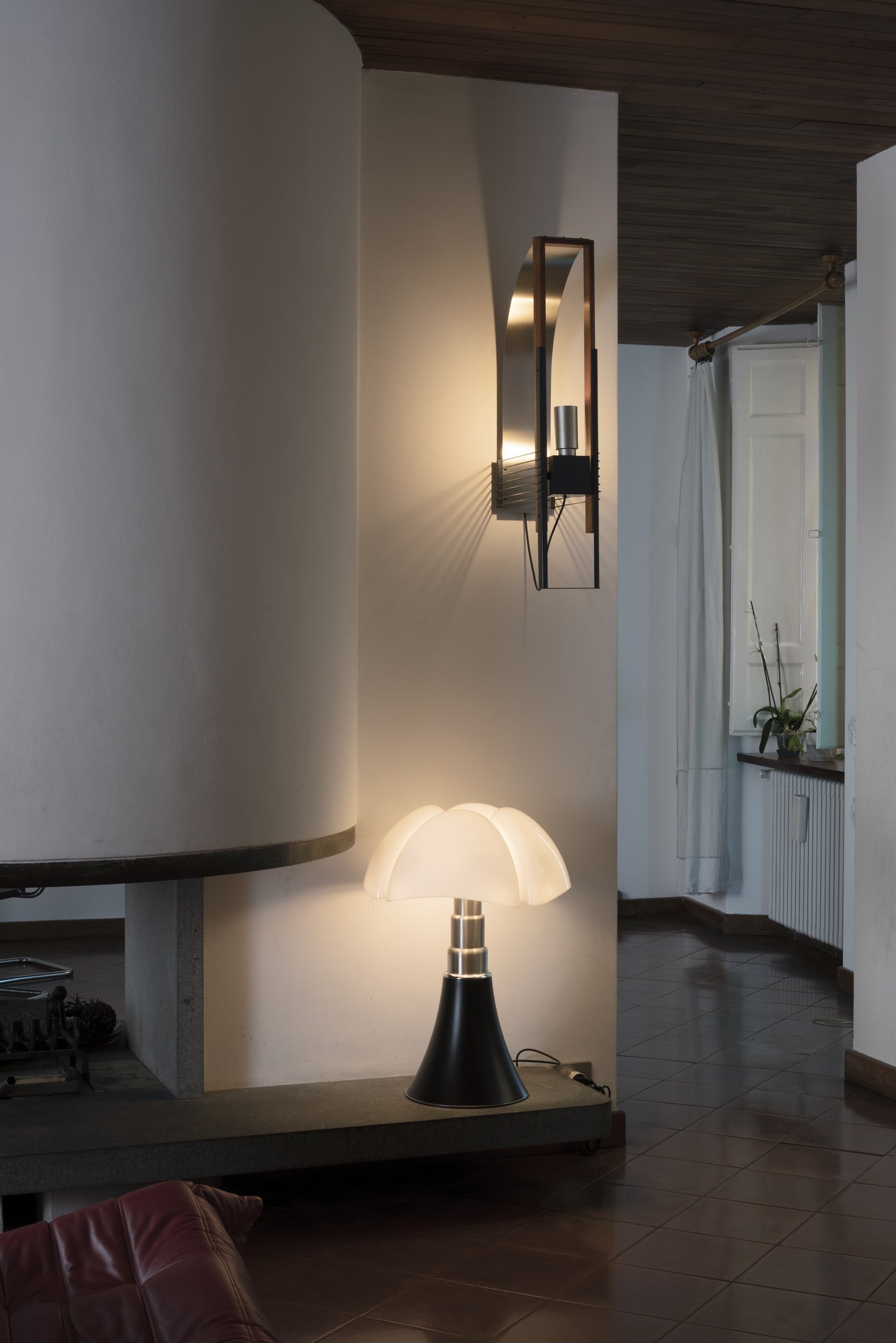 Marx Wall Lamp