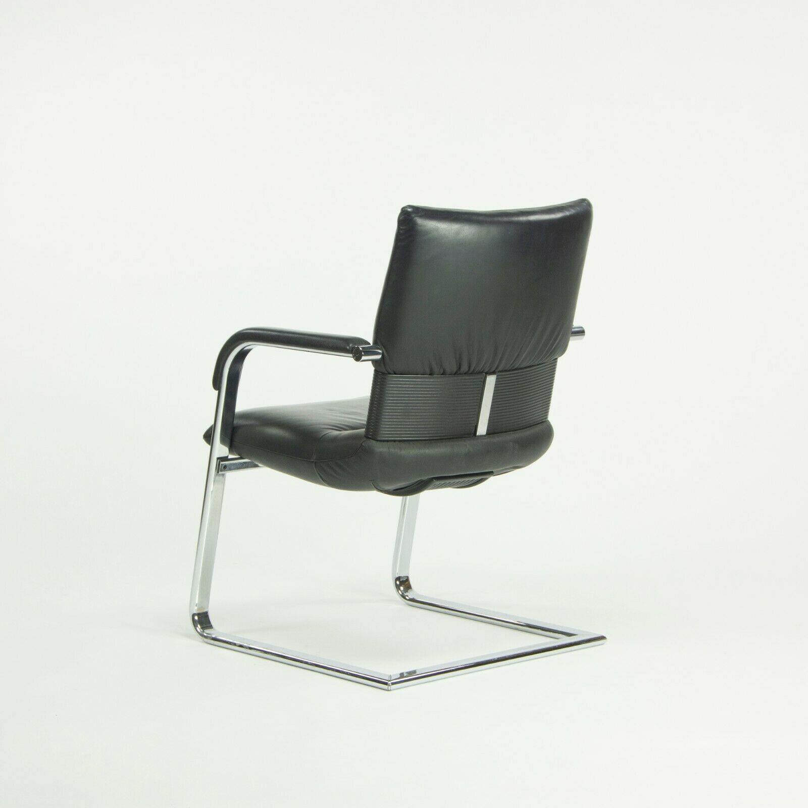 Figura Imago Chairs