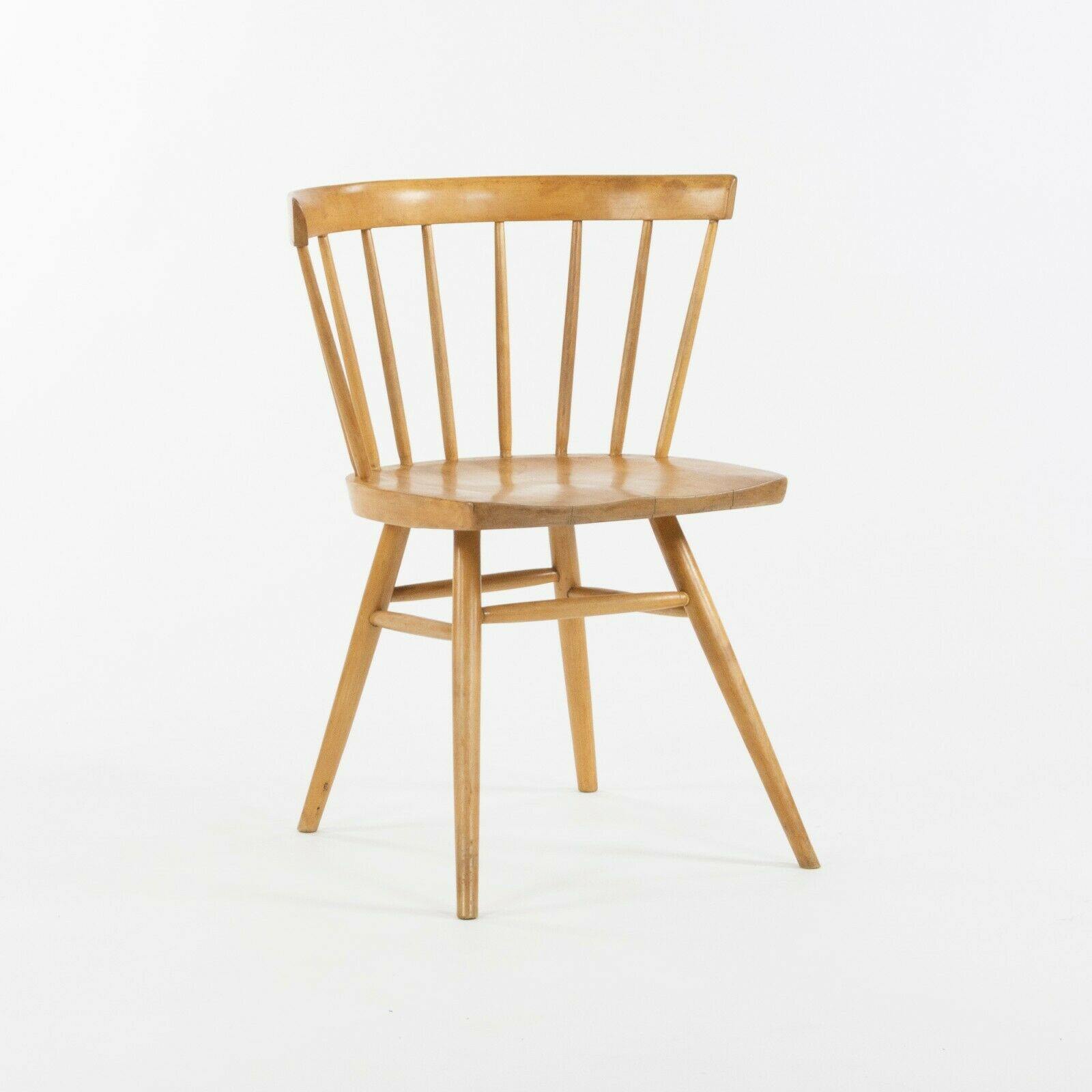 N19 Straight Chairs