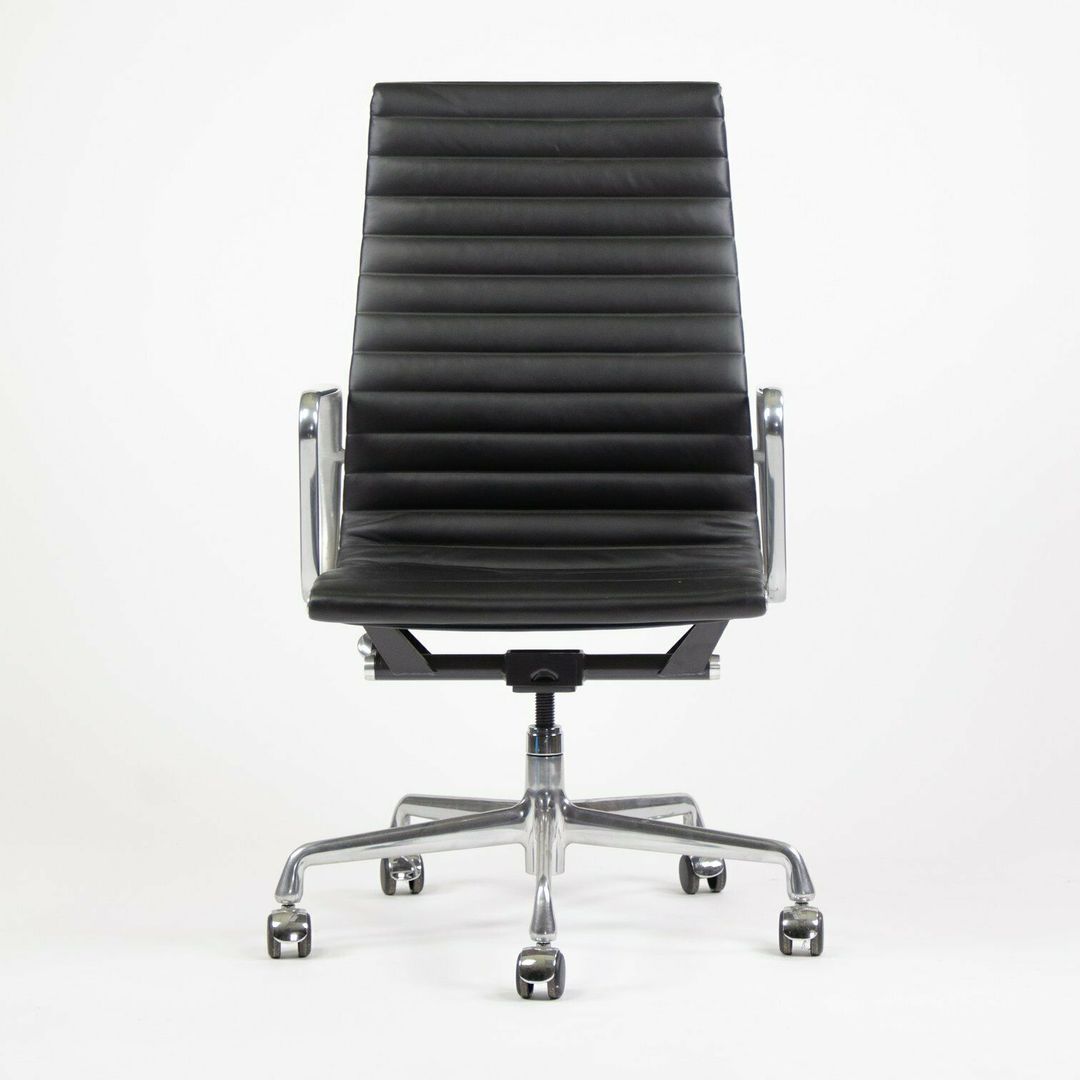 Aluminum Group Executive Chair