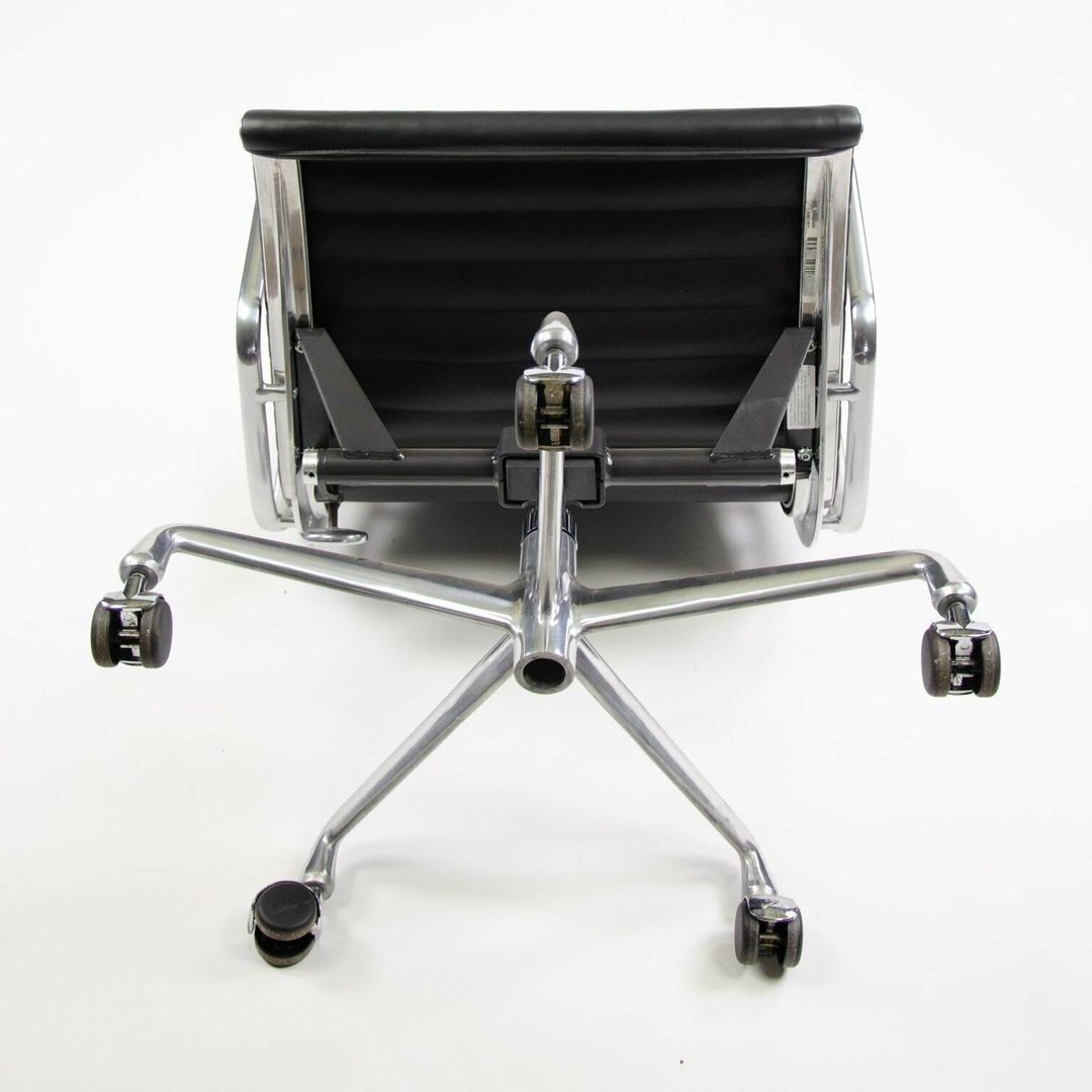 Aluminum Group Executive Chair