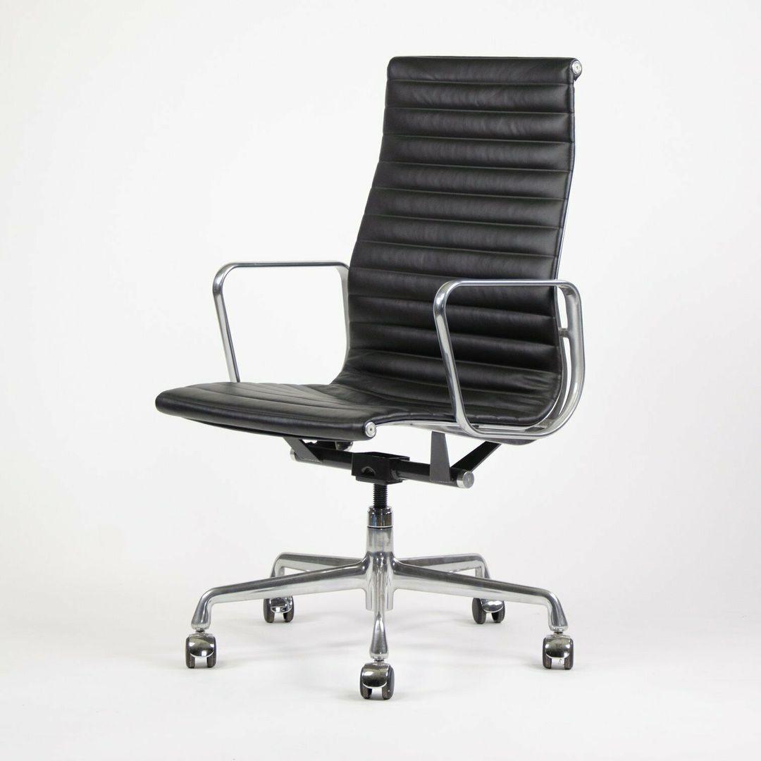 Aluminum Group Executive Chair