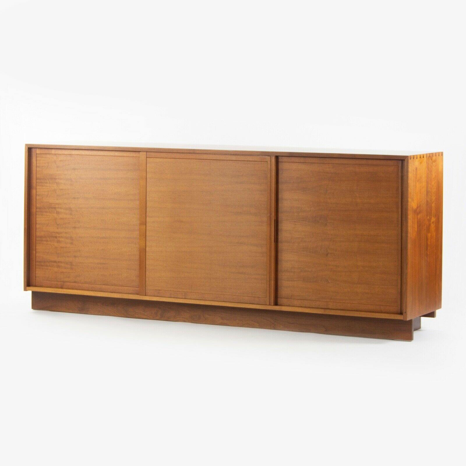 Triple Sliding Door Cabinet