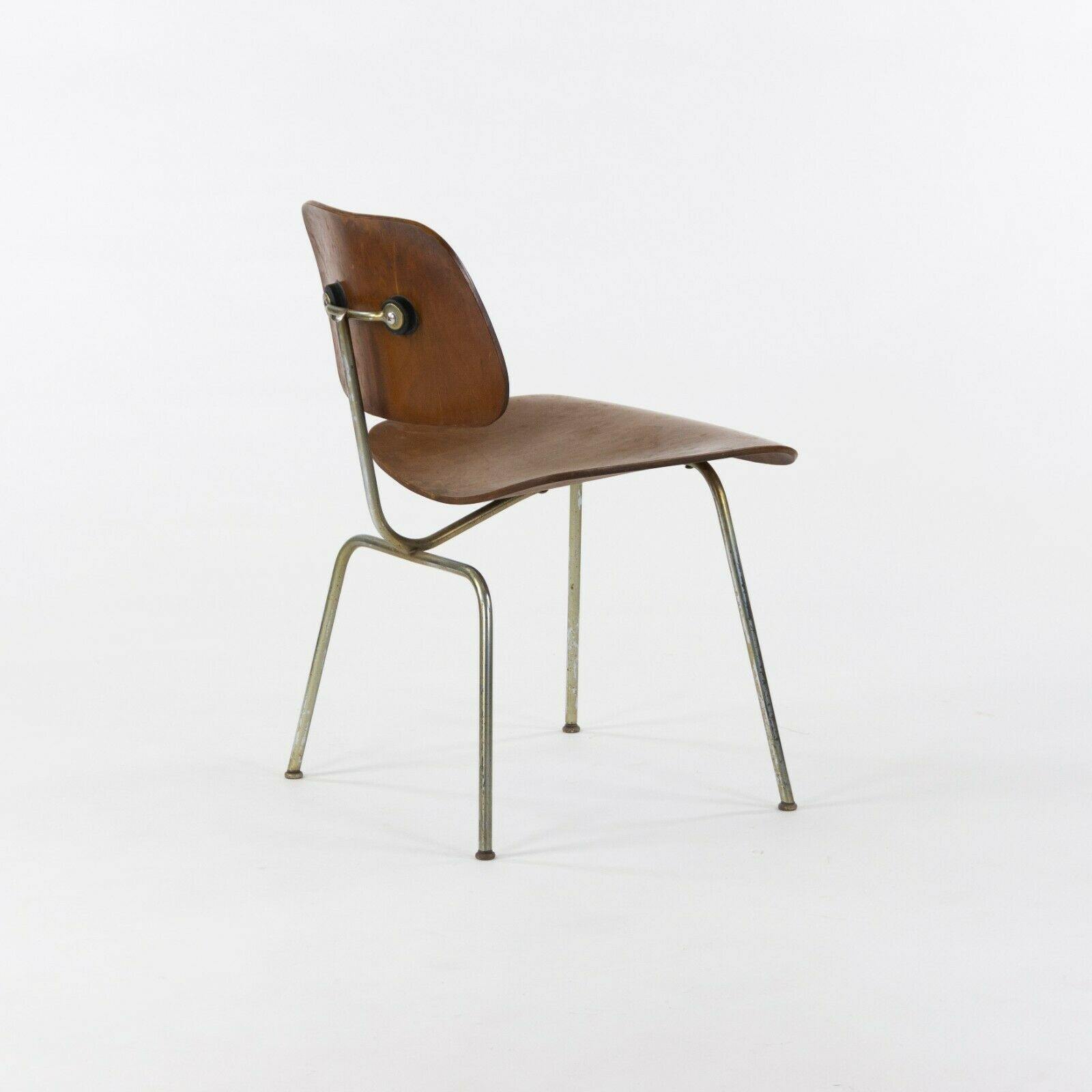 DCM Chairs