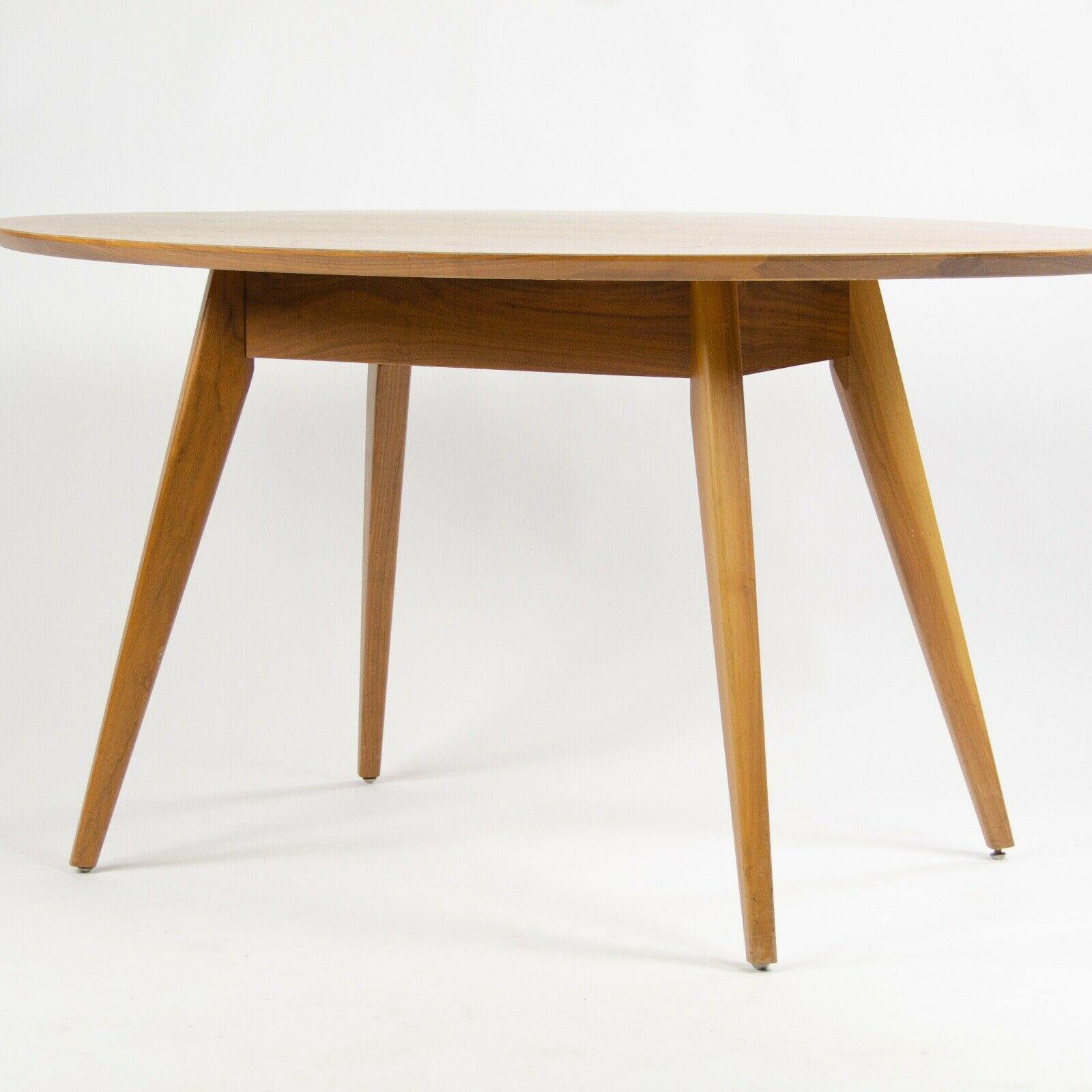 Custom Oval Table