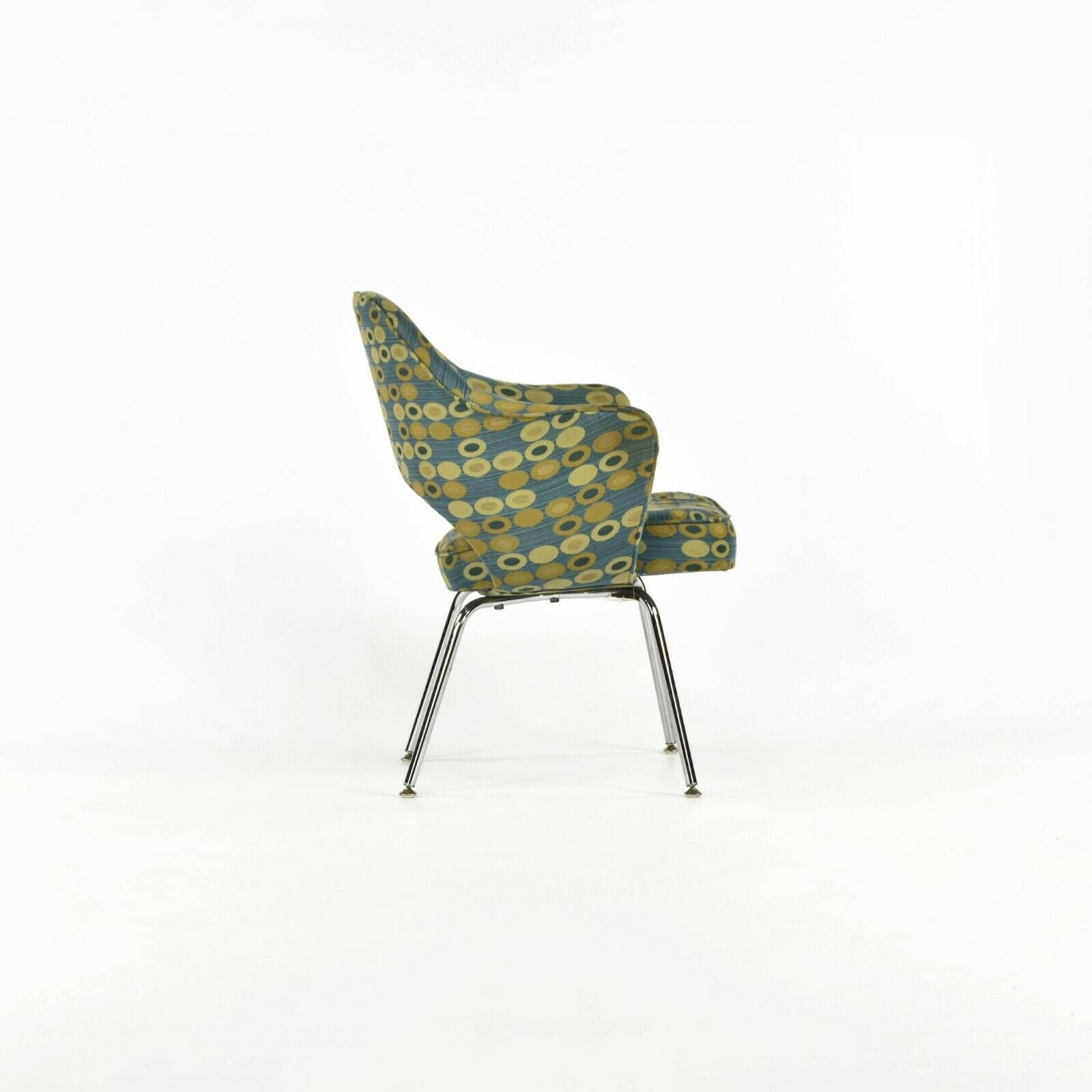 71 USB Armchair