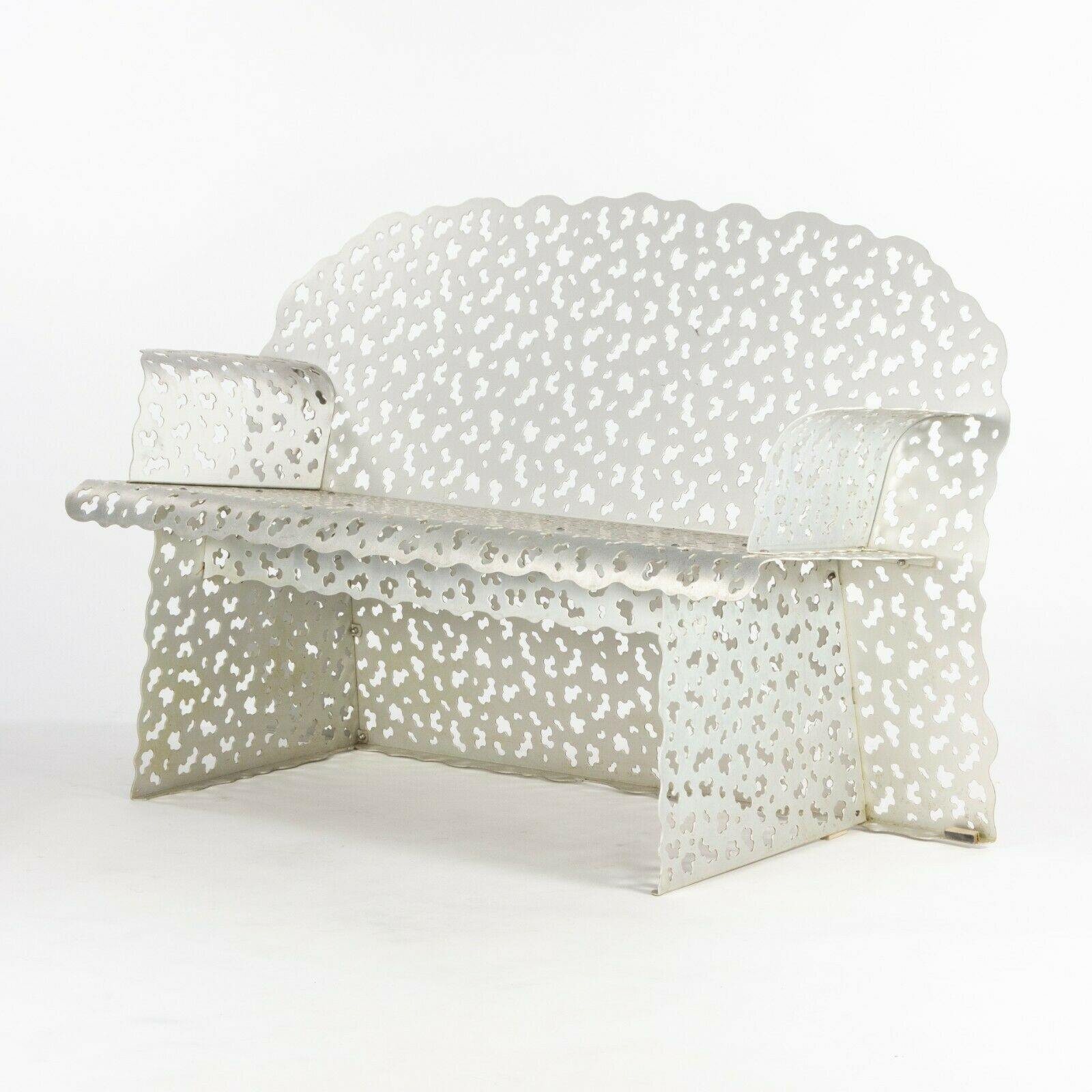 Topiary Bench
