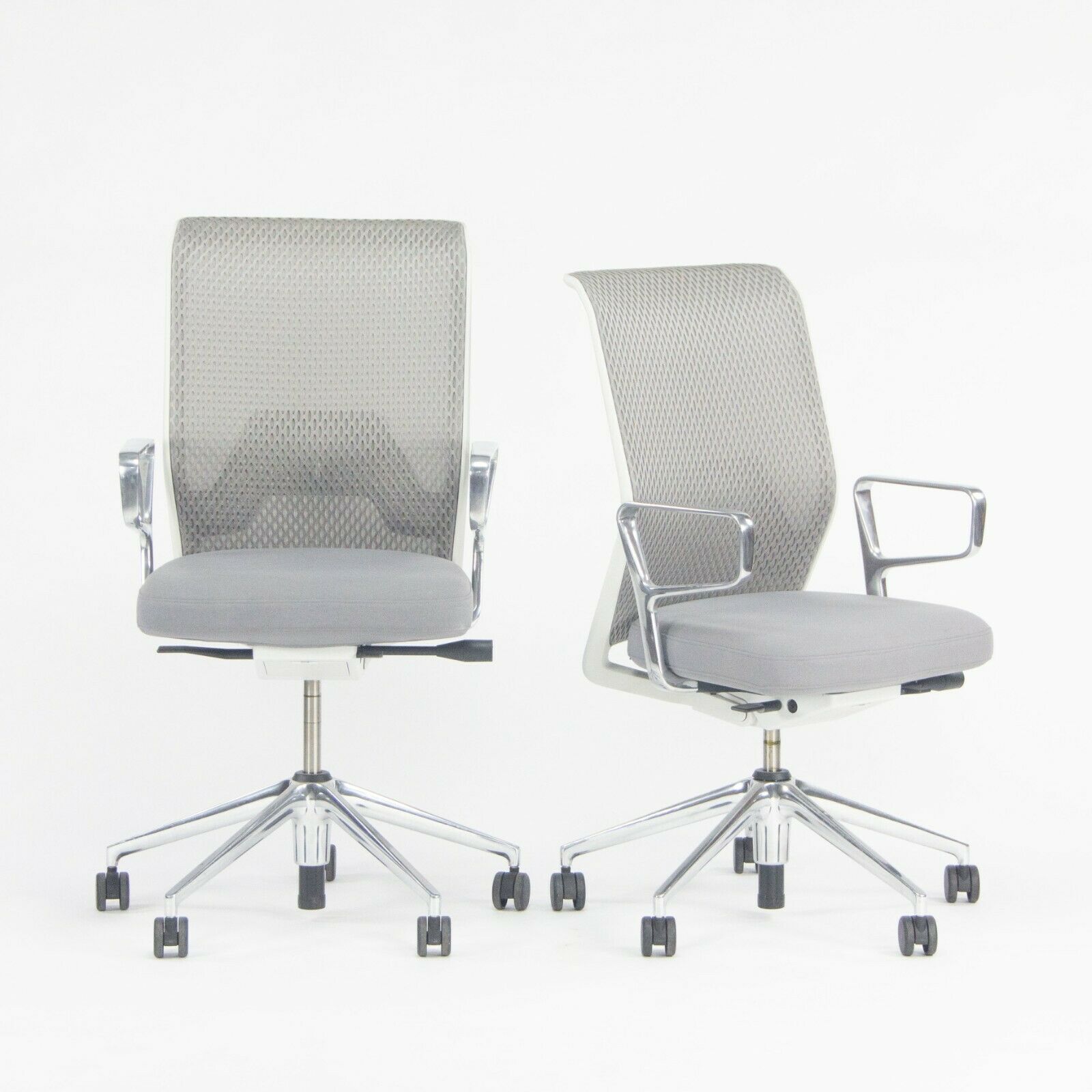 ID Mesh Chairs