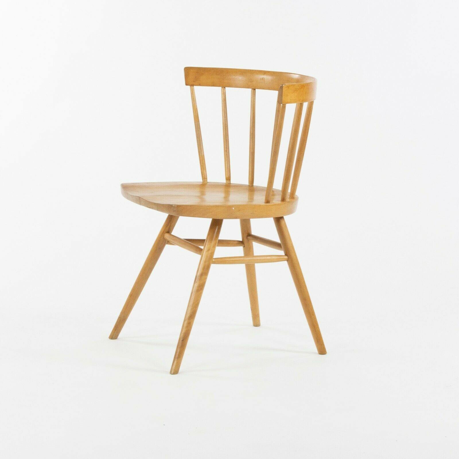 N19 Straight Chairs
