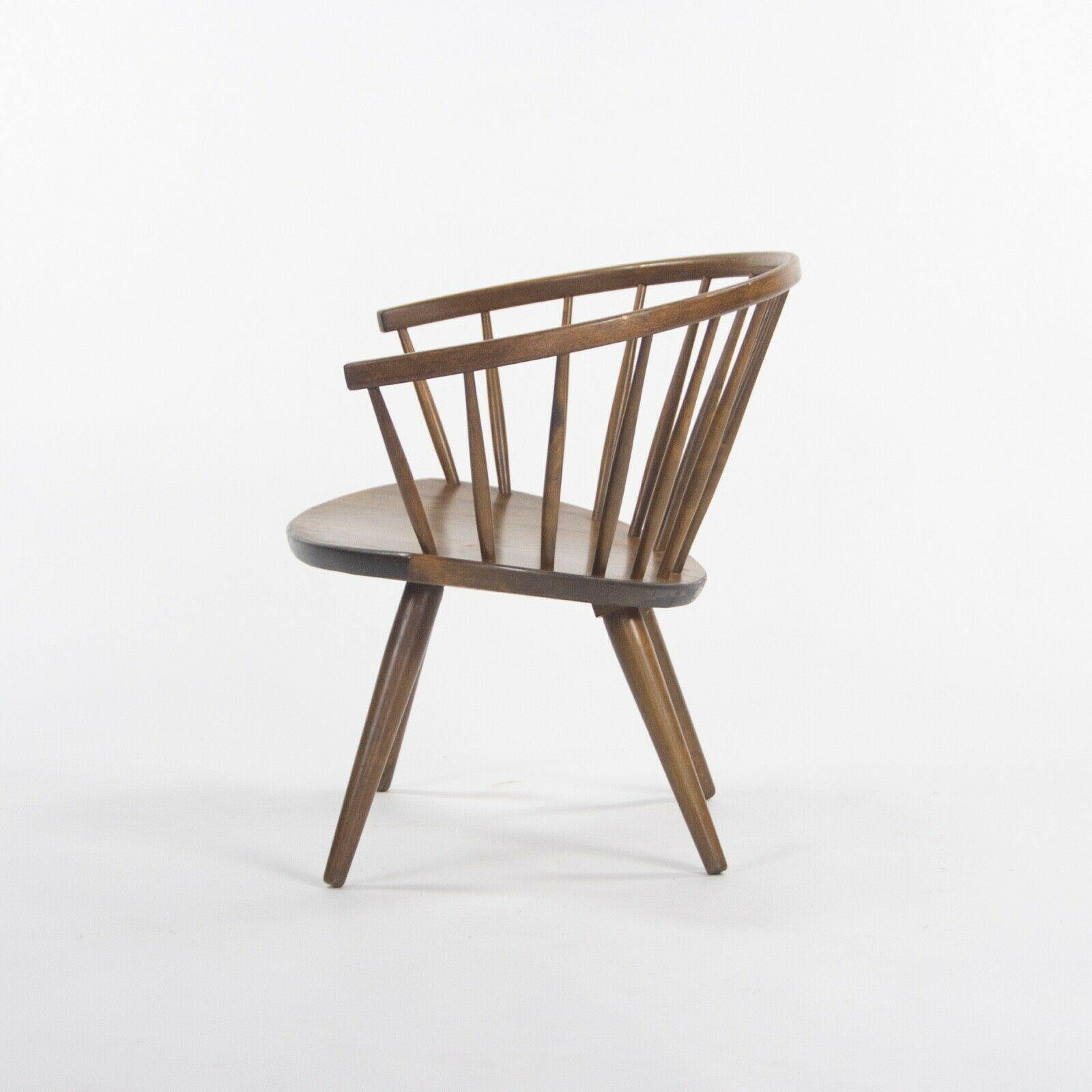 Arka Armchair